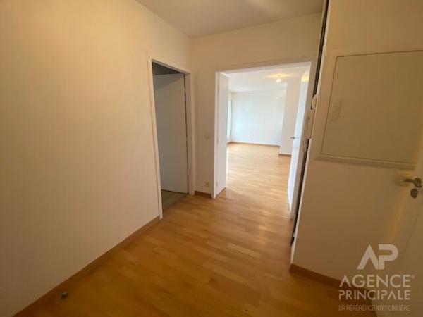 Appartement Rueil Malmaison 2 pièce(s) 53.4 m2 Loyer 1 410 €/mois charges comprises **  - Référence  19957