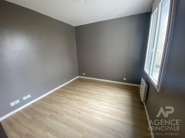 Appartement Rueil Malmaison 2 pièce(s) 53.4 m2 Loyer 1 410 €/mois charges comprises **  - Référence  19957