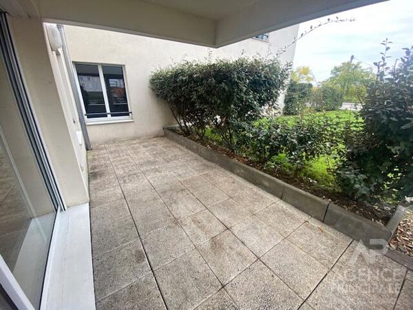 Appartement Rueil Malmaison 2 pièce(s) 53.4 m2 Loyer 1 410 €/mois charges comprises **  - Référence  19957