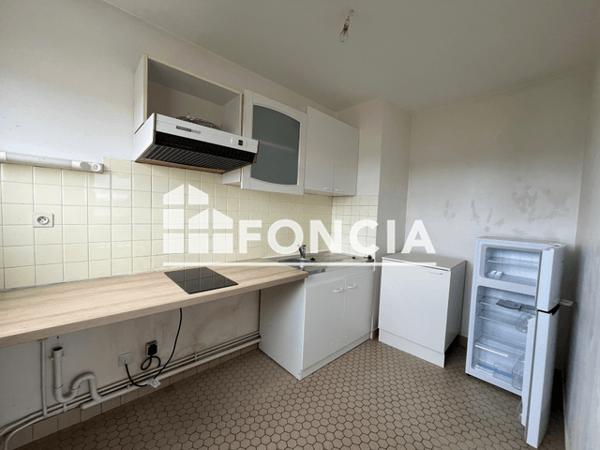 Location Studio 32.26 m² - 10 RUE CHARLES ARNAULT Cholet 49300