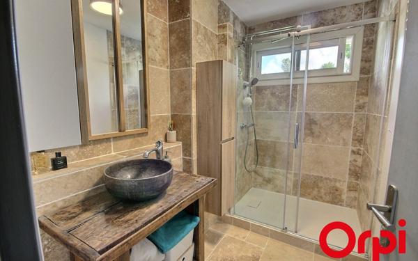 Appartement à louer    3 pièces • 80,71 m2 Marseille 13