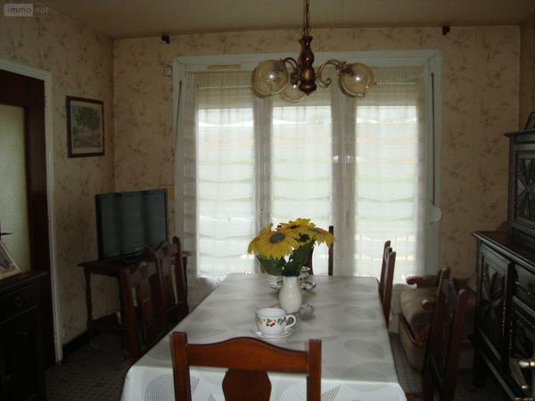 Maison individuelle à vendre à Neulliac dans le Morbihan (56300), ref : 063-351