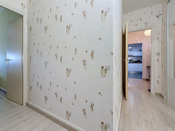 a vendre Grand T2 lumineux avec terrasse à Angers, secteur L'arboretum