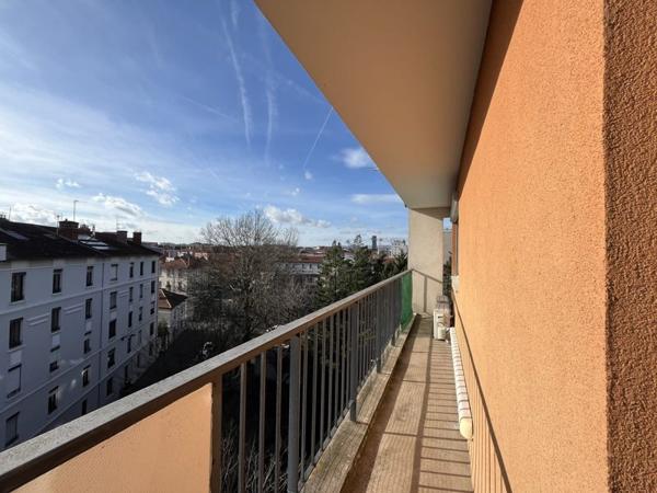 Appartement à louer |  Villeurbanne |  4 pièces | 75 m²