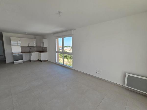 APPARTEMENT T3 NEUF - RESIDENCE SECURISEE - 2 PLACES DE PARKING - ASCENSEUR - BALCON