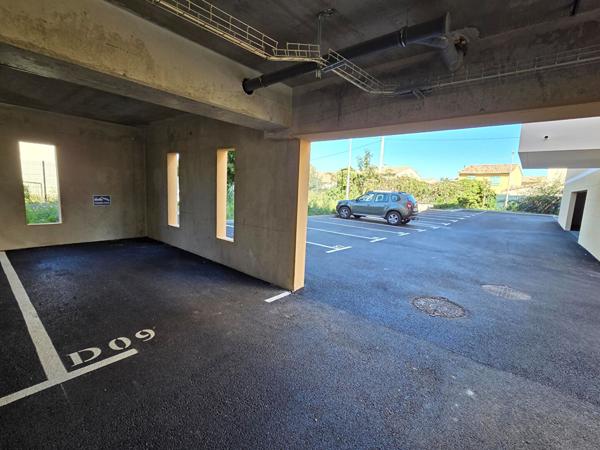 APPARTEMENT T3 NEUF - RESIDENCE SECURISEE - 2 PLACES DE PARKING - ASCENSEUR - BALCON
