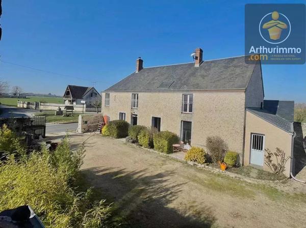 Vente                                                      Maison
                        
                     5 pièces                      214 m2                     à Villorceau