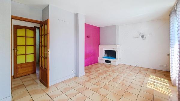Secteur recherché - Maison familiale avec garage 35m2 - Piscine - Jardin exposé sud