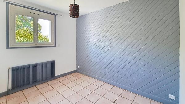 Secteur recherché - Maison familiale avec garage 35m2 - Piscine - Jardin exposé sud