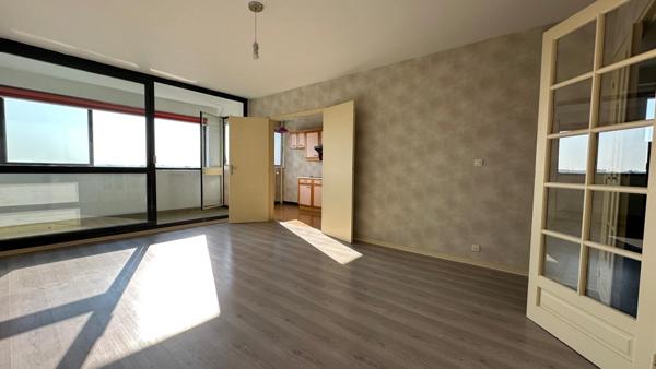 TOURCOING HYPER CENTRE – APPARTEMENT T3 – VUE PANORAMIQUE À COUPER LE SOUFFLE