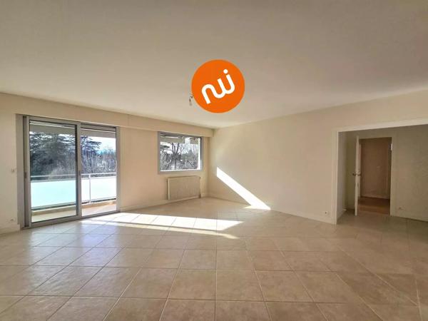 DERNIER ETAGE - Appartement T4 104m²