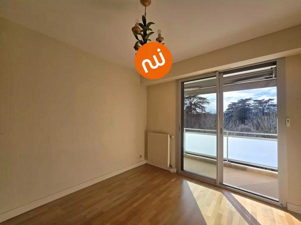 DERNIER ETAGE - Appartement T4 104m²