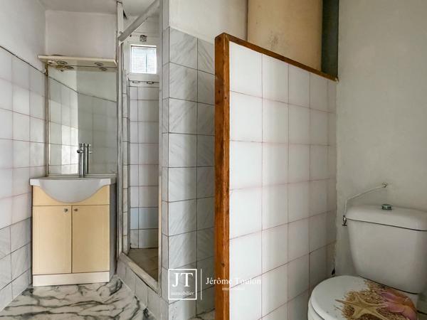 Appartement
                                                                                                                                                                                                                                                                                                                        3 pièce(s)                                                                                                                                                                                                          2 chambre(s)                                                                                                                                                                                                          42  m²