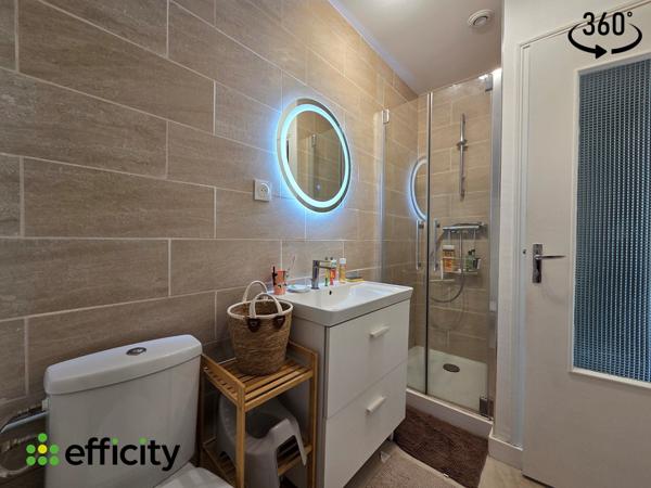 Maison
         6 pièces
        - 143 m² Exclusivité 429 525 € *