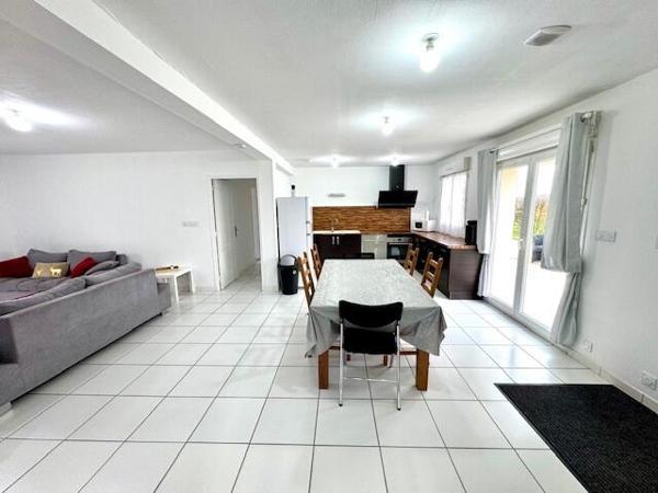 Très belle maison de Plain-pied 4 chambres, construction de 2010