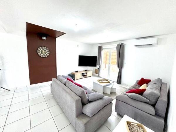 Très belle maison de Plain-pied 4 chambres, construction de 2010