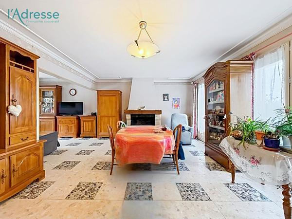 Maison Bruyeres Le Chatel 5 pièces- 133 m² - Sous-sol total, Terrain de 1019 m²