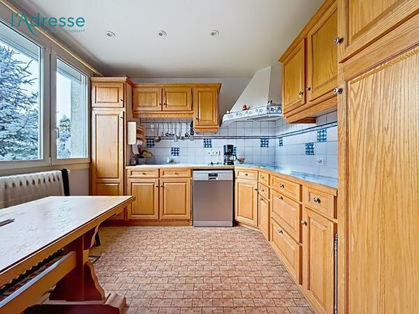Maison Bruyeres Le Chatel 5 pièces- 133 m² - Sous-sol total, Terrain de 1019 m²