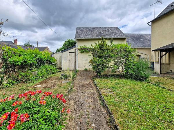 Maison Chateauneuf Sur Sarthe 3 pièce(s) 79 m2