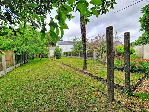 Maison Chateauneuf Sur Sarthe 3 pièce(s) 79 m2