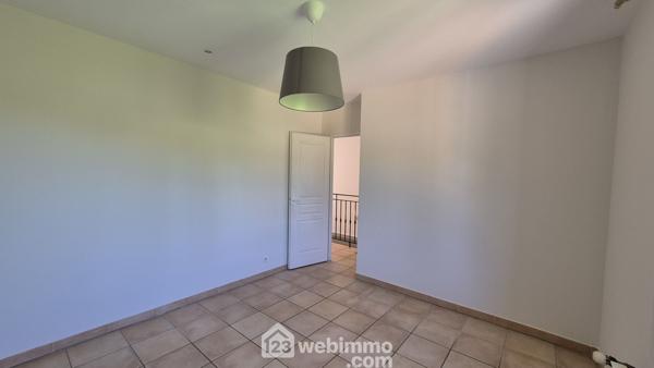 Villas 140 m² à Gonfaron 83590