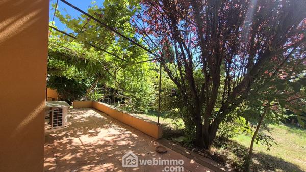 Villas 140 m² à Gonfaron 83590