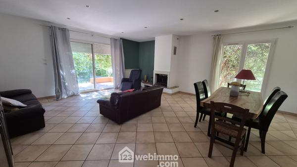 Villas 140 m² à Gonfaron 83590