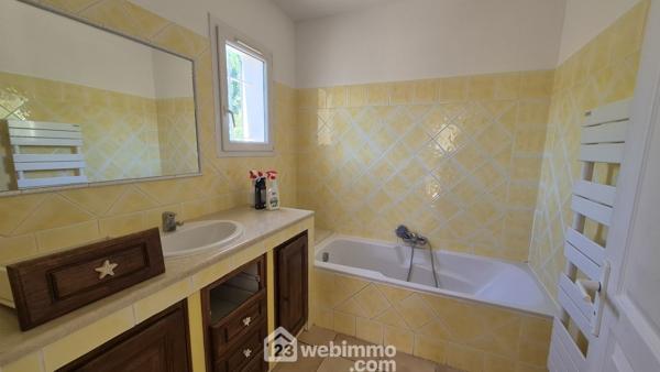 Villas 140 m² à Gonfaron 83590