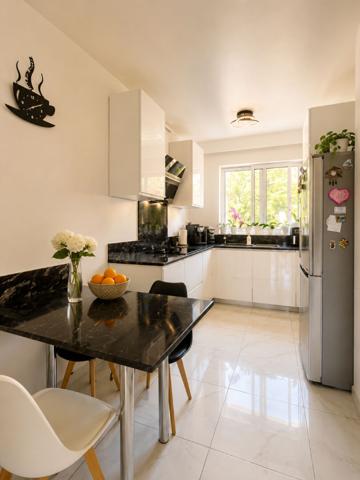 APPARTEMENT TYPE 5 / TERASSE VUE MER / RÉSIDENCE DE STANDING / PISCINE ET TENNIS