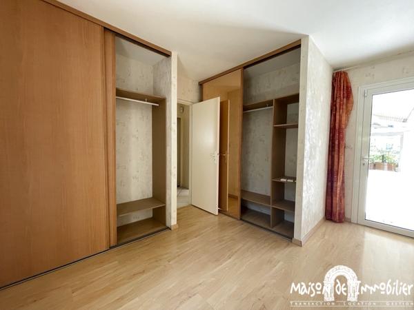 Location Maison d'architecte - 4 pièces - 116m² - Parc de 1100m² et atelier - COGNAC