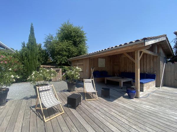 LA TESTE DE BUCH CENTRE ! Maison 6P de 165 m2, piscine, terrasse, parcelle 682 m2 !