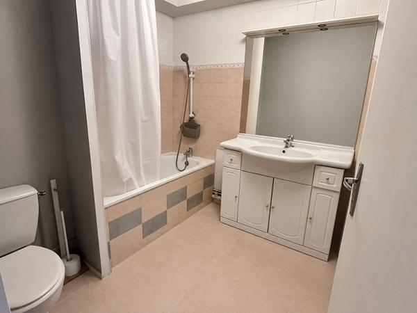TOULOUSE BONNEFOY T2 AVEC PARKING 38 m²