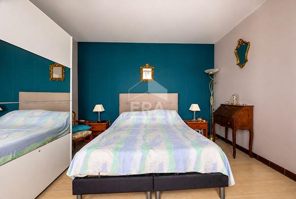 IDEAL MARCHAND - 2 BATIMENTS - 1 PARCELLE - BEL EMPLACEMENT