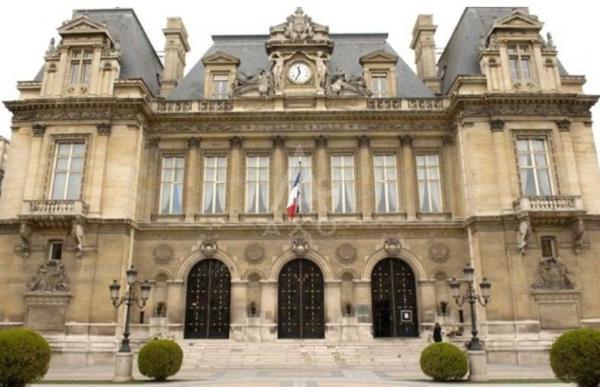NEUILLY SUR SEINE - DUPLEX D'EXCEPTION AVEC TERRASSE ET PARKING (4/5 CHAMBRES)