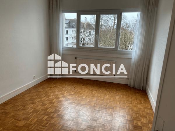 Location Appartement 6 pièces 112.92 m² - 14 SQUARE CLISSON Lorient 56100