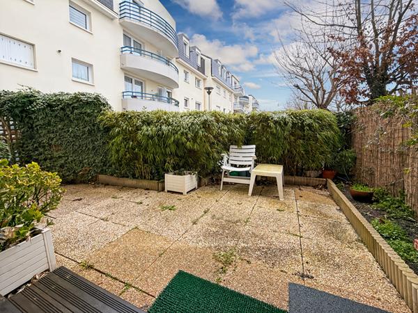 Appartement Jouy Le Moutier 4 pièce(s) 77.07 m2