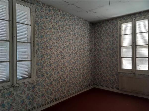 Immeuble à vendre |  Chalais |  258 m²