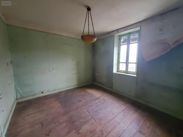 Maison individuelle à vendre à Guéret en Creuse (23000), ref : 10986/662