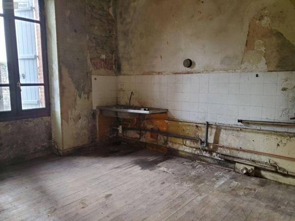 Maison individuelle à vendre à Guéret en Creuse (23000), ref : 10986/662