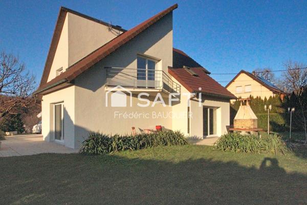 Maison familiale avec fort potentiel – Terrain divisible de 24 ares