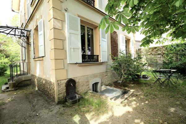 Saint-Maur-des-Fossés (94210) Rare à la Vente sur 6 min RER, commerces, écoles. Maison Contemporaine de Standing - Coup de coeur et sans tra