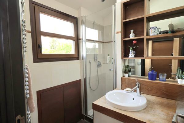 Saint-Maur-des-Fossés (94210) Rare à la Vente sur 6 min RER, commerces, écoles. Maison Contemporaine de Standing - Coup de coeur et sans tra