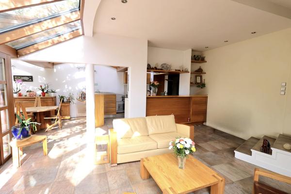 Saint-Maur-des-Fossés (94210) Rare à la Vente sur 6 min RER, commerces, écoles. Maison Contemporaine de Standing - Coup de coeur et sans tra