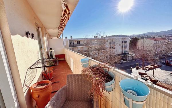 Appartement à vendre    3 pièces • 61,13 m2 Six-Fours-les-Plages