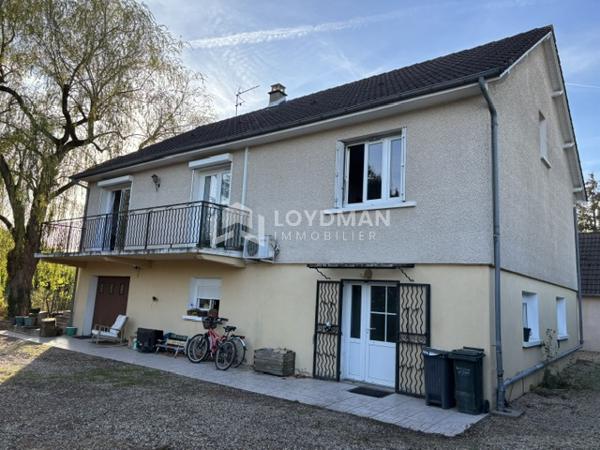 Maison familiale de 183 m² avec piscine construite en 2026 et son dôme, terrain de 3 886 m² et dépendance - ga
