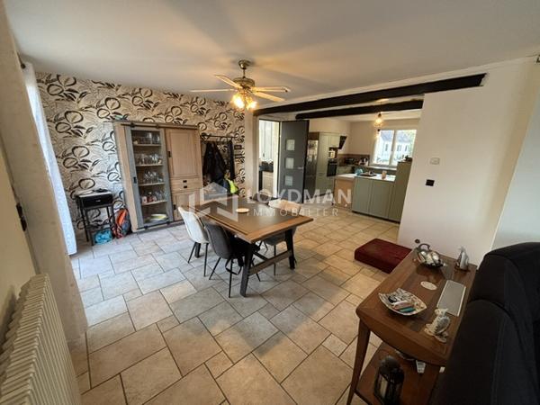 Maison familiale de 183 m² avec piscine construite en 2026 et son dôme, terrain de 3 886 m² et dépendance - ga