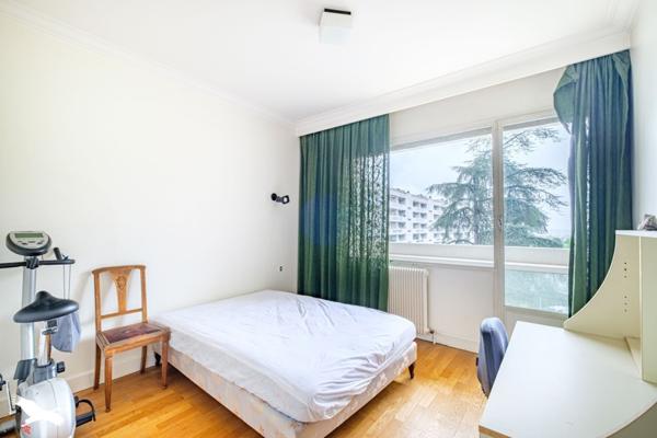 Appartement à vendre 295 000 € Caluire-et-Cuire 4 p 92,6 m² DPE D