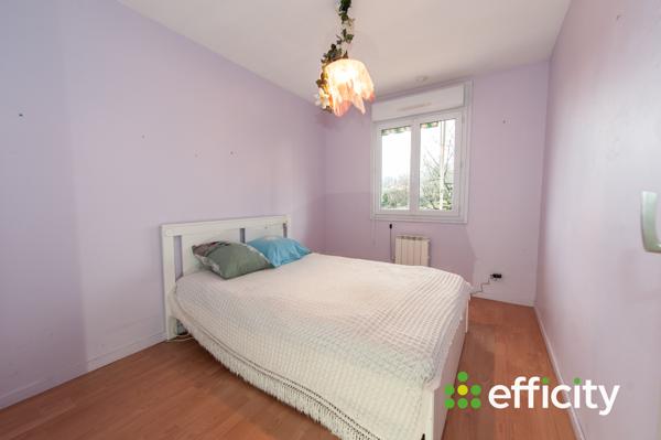 Maison 8 pièces - 174 m² Exclusivité efficity