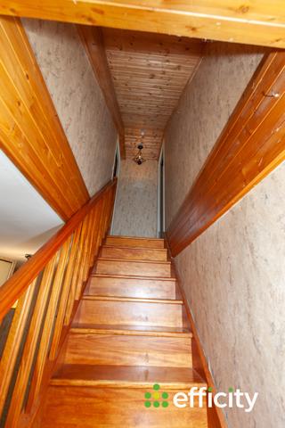 Maison 8 pièces - 174 m² Exclusivité efficity