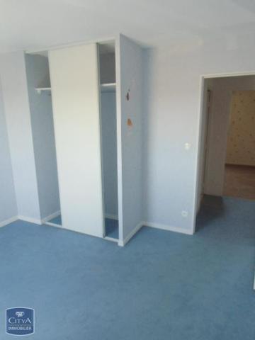 Maison à louer 4 pièces 82.19m² Orval (18200)